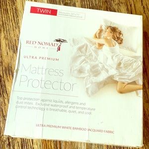 New Premium Bamboo Twin Mattress Protector.